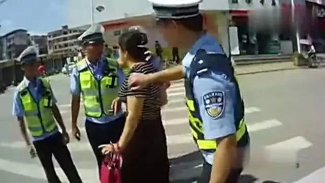 漫漫执法路，谁来保驾和护航？